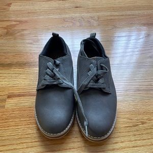 Kids boys gray laces fancy formal dress shoes brand new cat & jack size 2